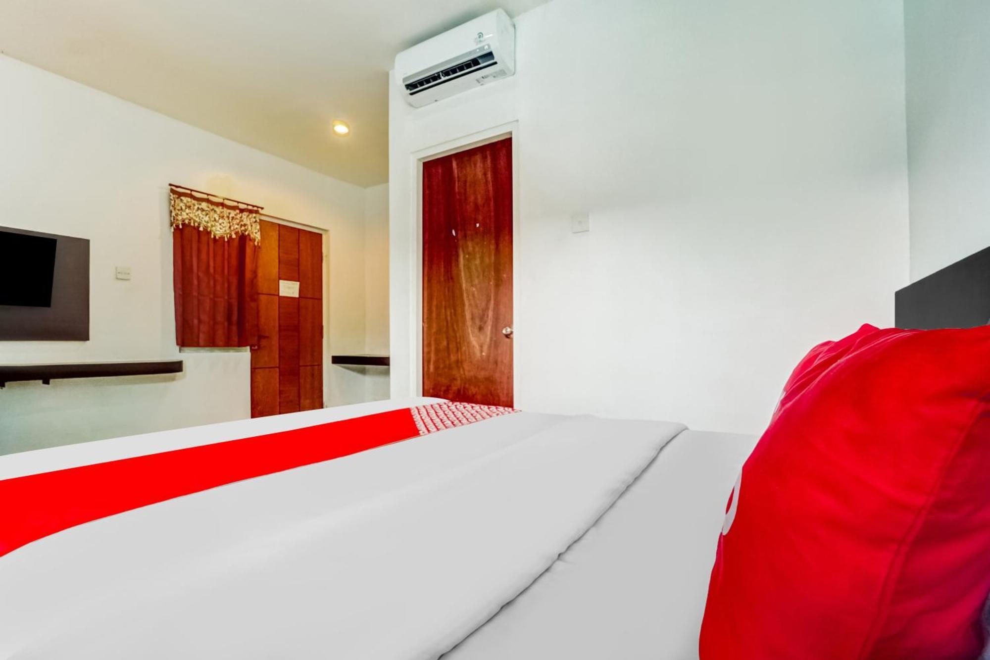 Hotel O Siwalankerto Near Surabaya Carnival Exterior foto